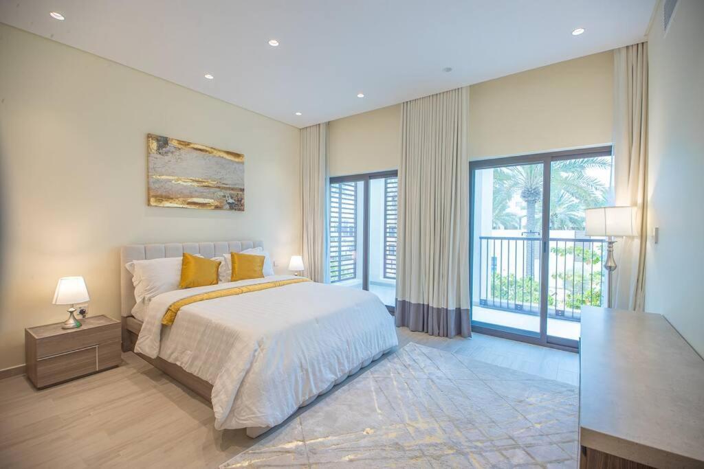 Luxury 3 Bdr Villa By The Sea 54 Эль-Фуджайра Экстерьер фото